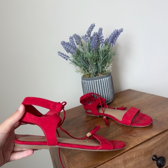 Red sandals - Picture 3 of 3